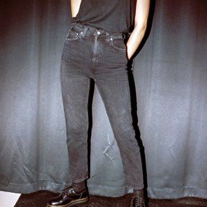 Nudie Jeans Breezy Britt size 25, black